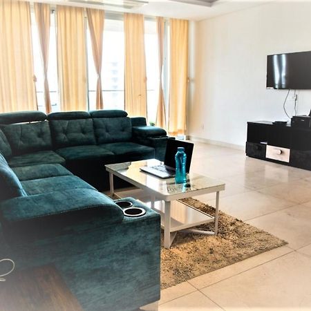 Guest House Service Apartments Poona Buitenkant foto