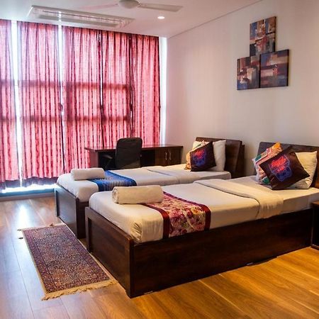 Guest House Service Apartments Poona Buitenkant foto
