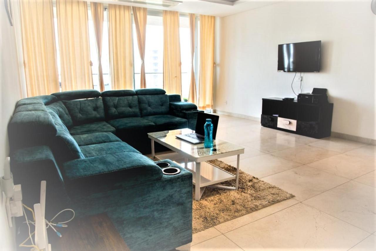 Guest House Service Apartments Poona Buitenkant foto